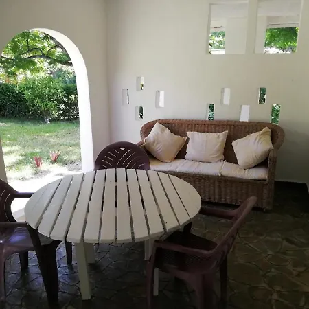 Diani Beachalets Exterior photo